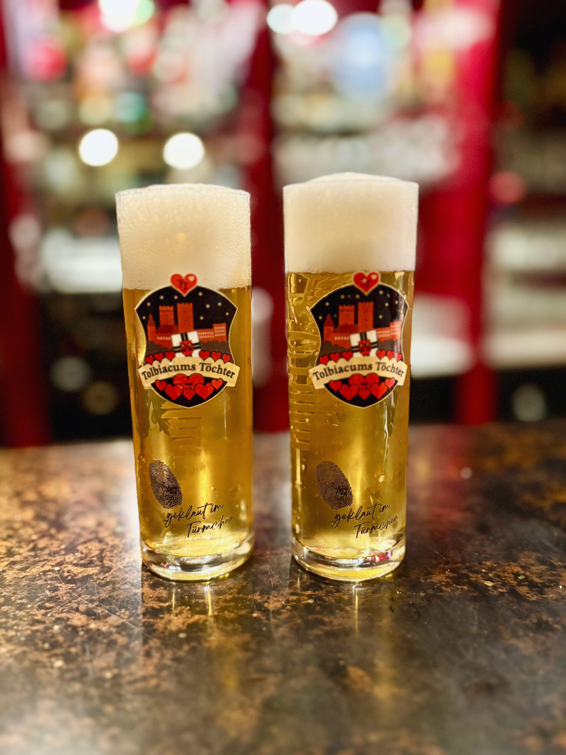 Unsere Kölschgläser – ein Stück Heimat im Glas!